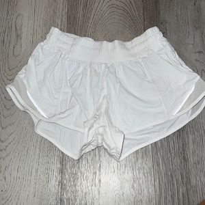 Whit Lululemon shorty shorts
